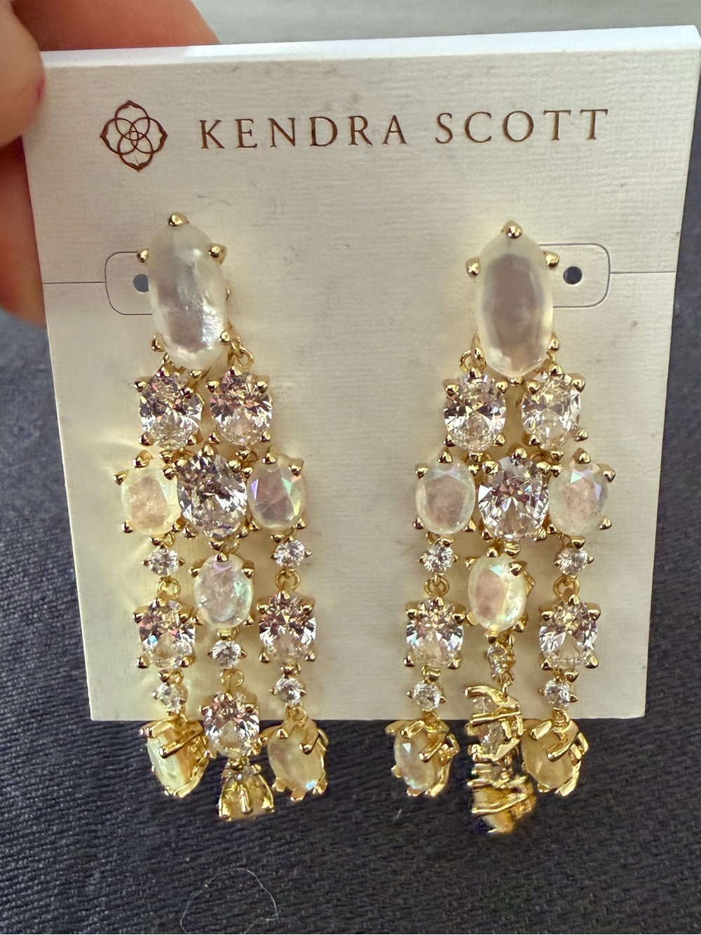 Kendra Scott Cailin Gold Statement Drop Earrings NWT - Picture 7 of 13